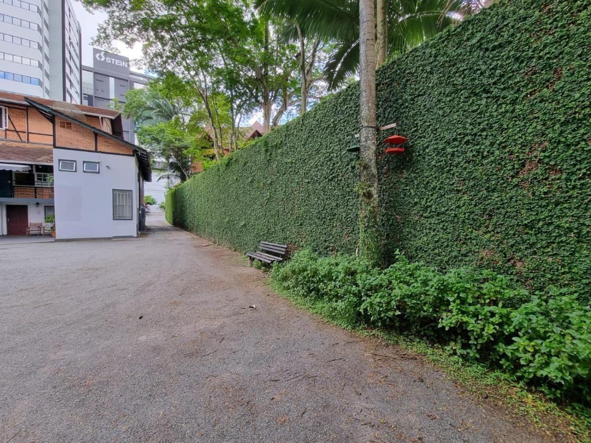 Hotel Hermann บลูเมเนา ภายนอก รูปภาพ