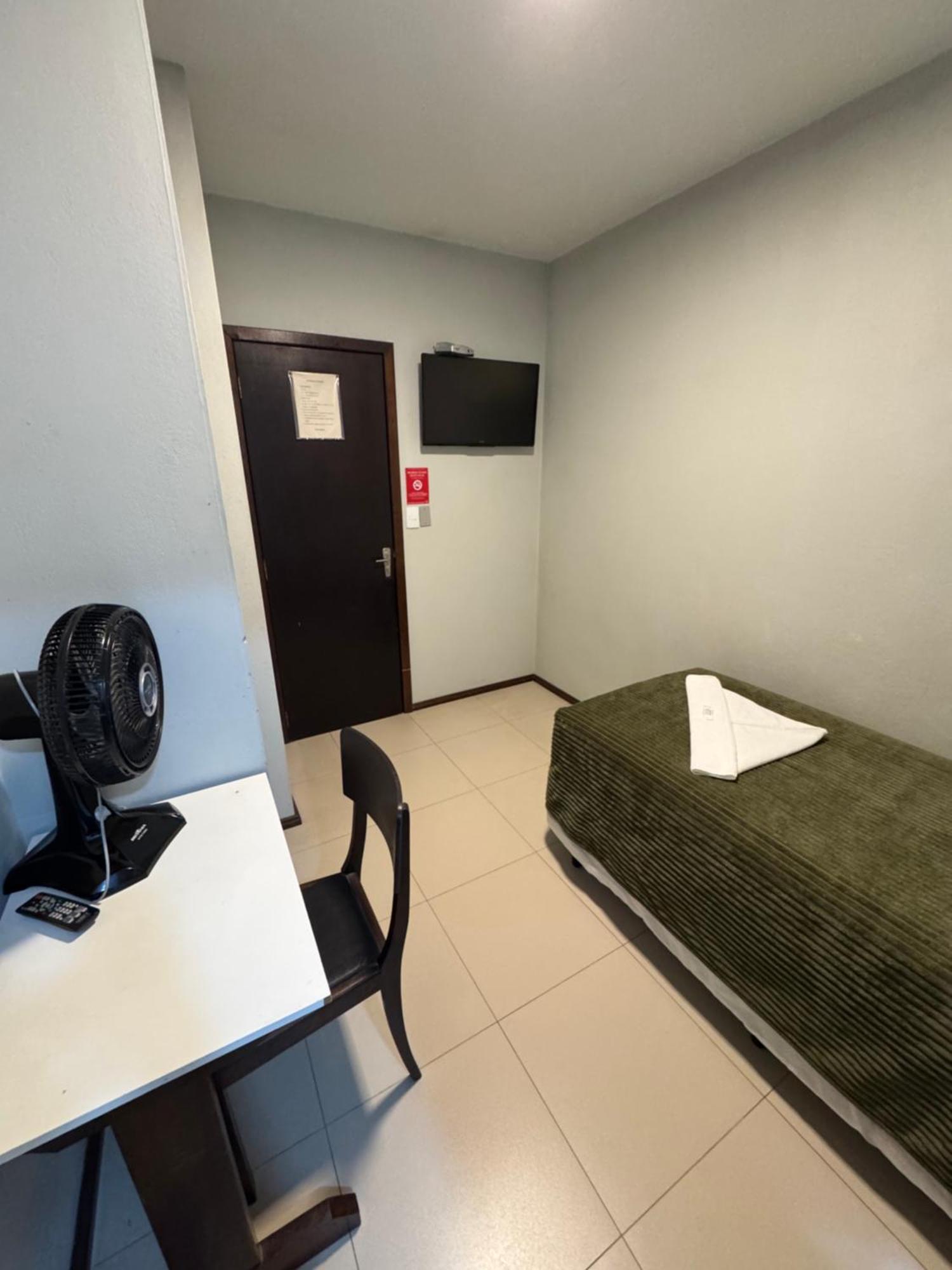 Hotel Hermann บลูเมเนา ภายนอก รูปภาพ