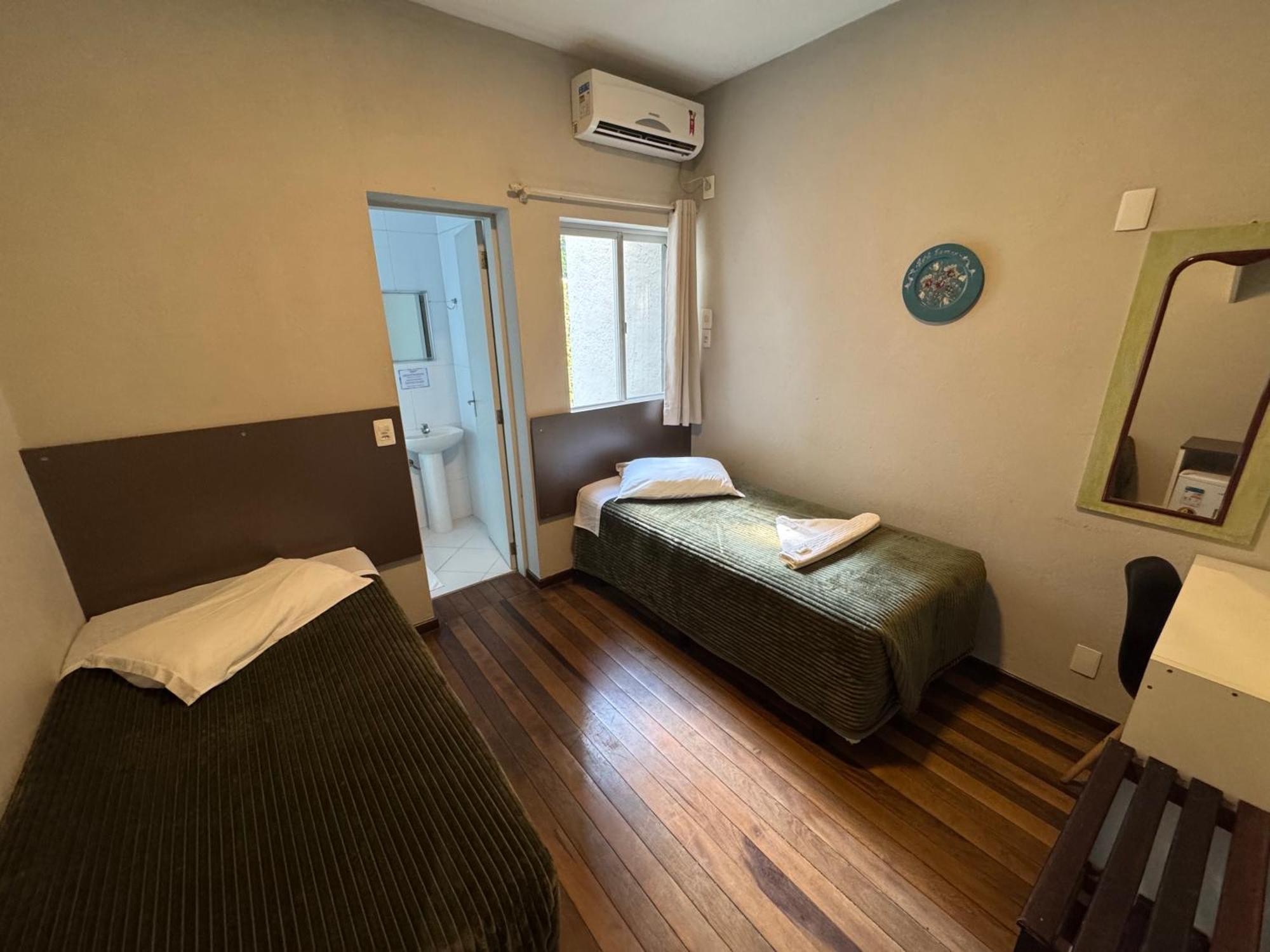 Hotel Hermann บลูเมเนา ภายนอก รูปภาพ
